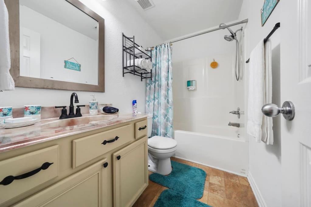 Galveston Beach House Family/Pet Friendly Экстерьер фото