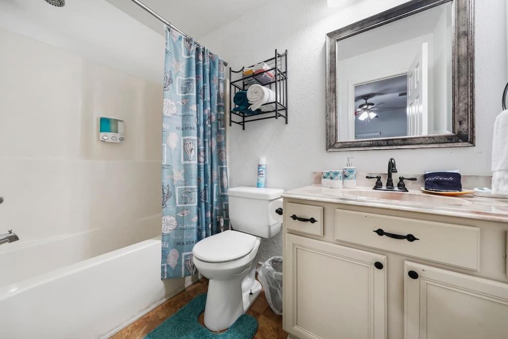 Galveston Beach House Family/Pet Friendly Экстерьер фото